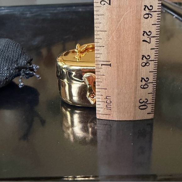 Beautiful pillbox - Picture 8 of 9